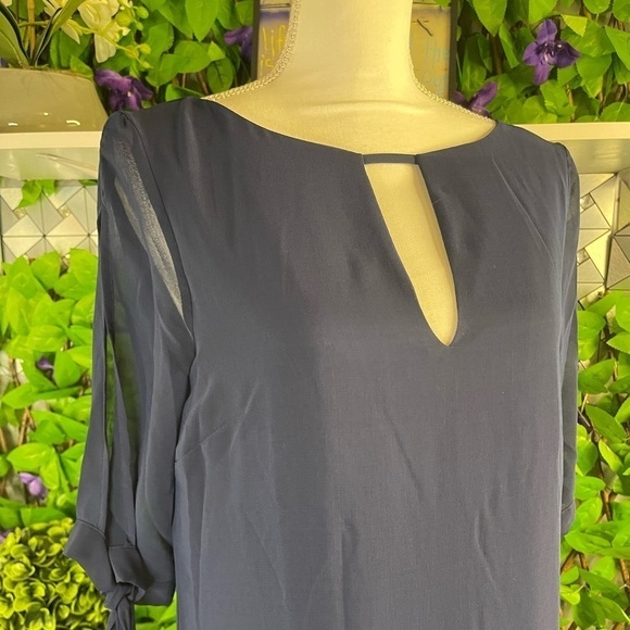 TRUTH & FABLE Women's XS Blue Chiffon Keyhole Neckline Dress Half Sleeve Lined - Picture 3 of 14